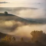 "GDY WZGÓRZA MILKNĄ"