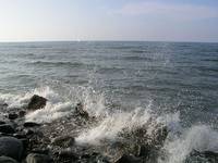 Fale i brzeg