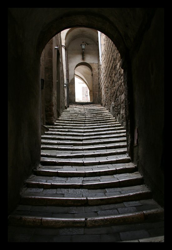 uliczka w Pitigliano