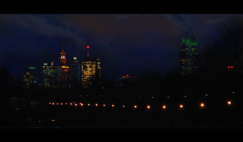 Warszawa nocą