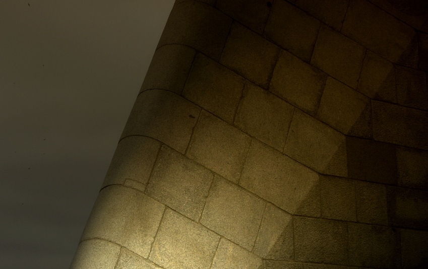 monument/info