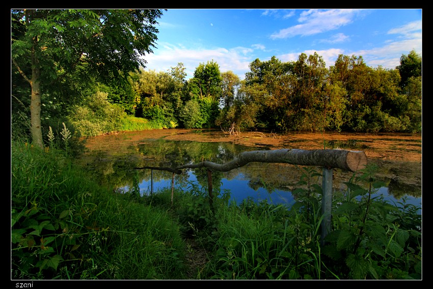 po poręczy
