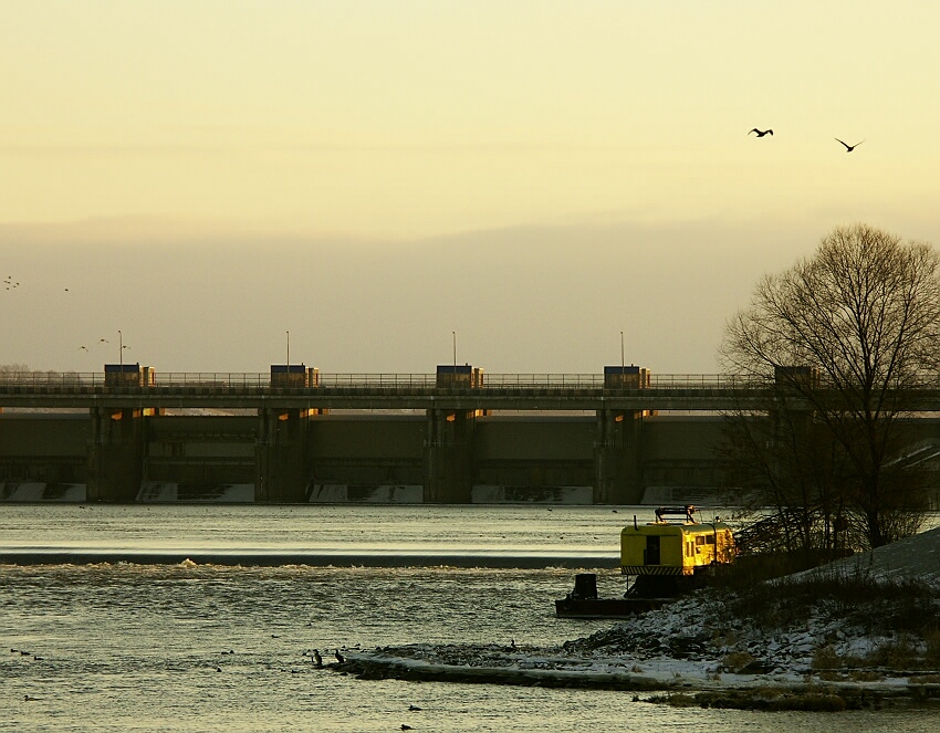 river/cycle