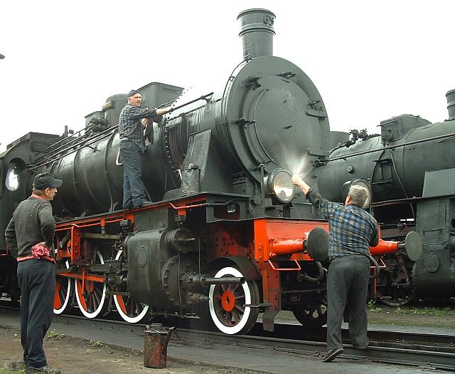 Tr5-65