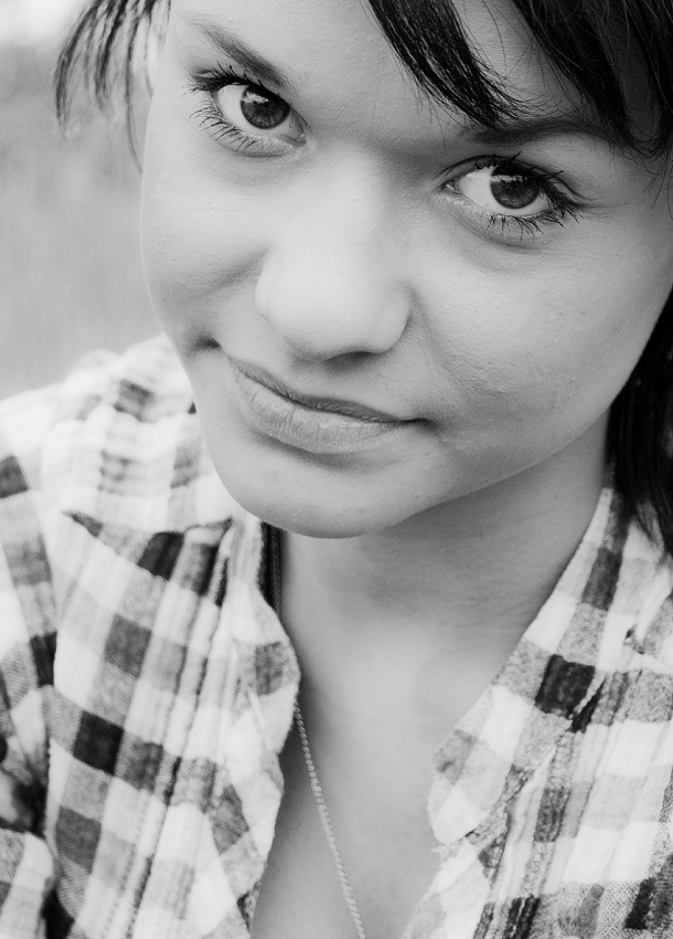 her eyes shine