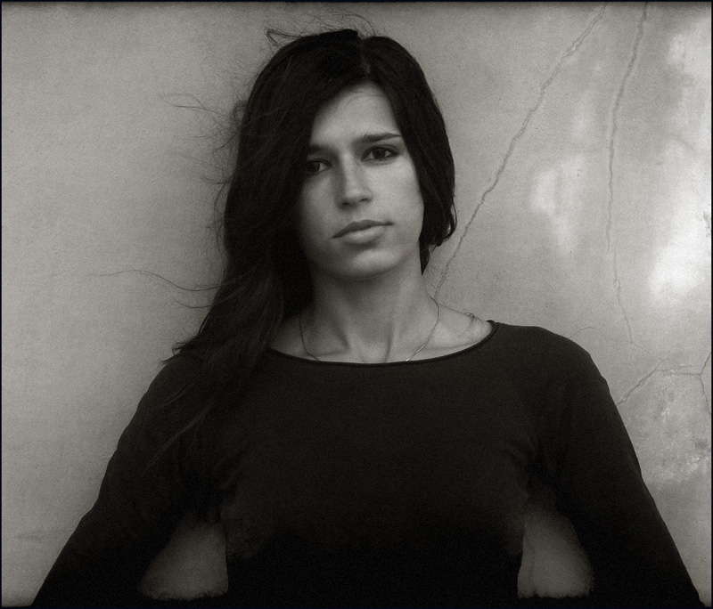 CIEMNOOKA A.