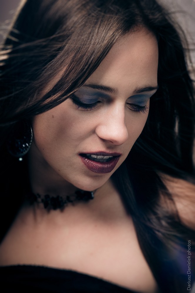Monia