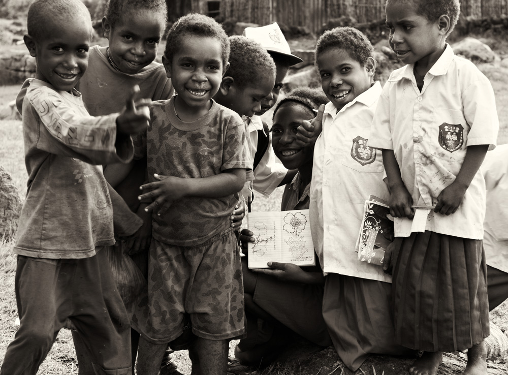 Dzieci z Hitugi-PAPUA - IRIAN JAYA