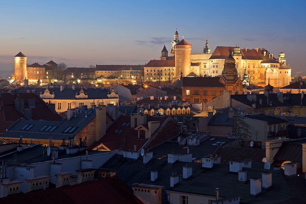 ...takie moje krakowskie... nad dachami Kazimierza.