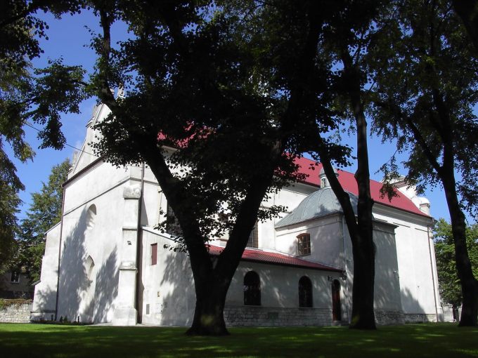 Kościół Niepokalanego Poczęcia NMP w Busku Zdroju z 1592-1621 roku.