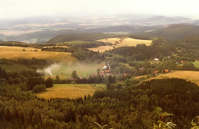 jak kraj długi i szeroki