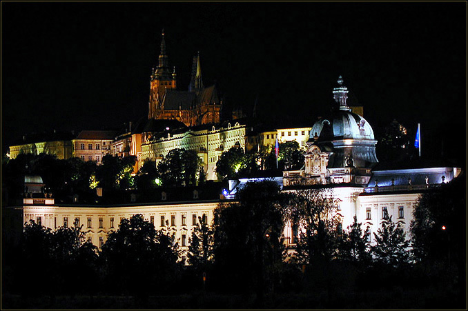 ... Praha (1) ...