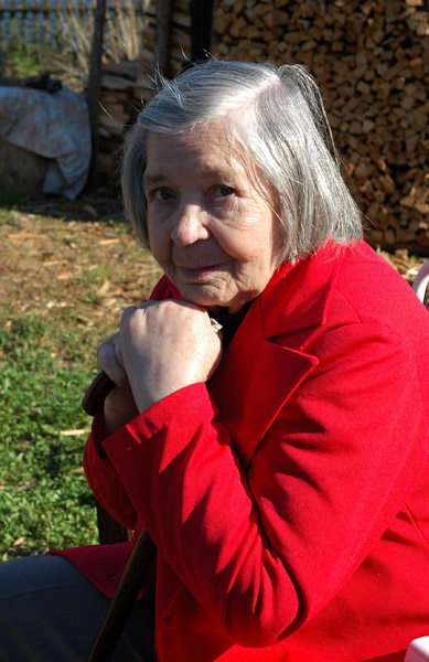 lady in red