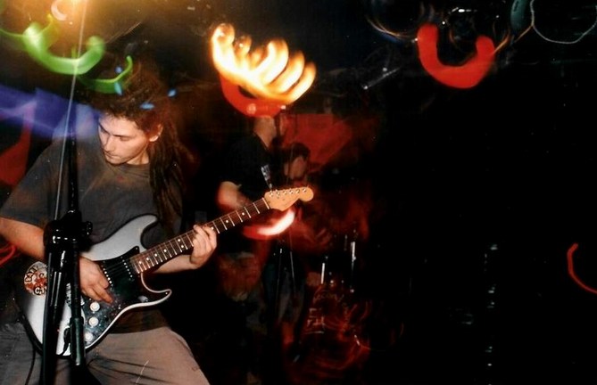 koncert 7 day lie.