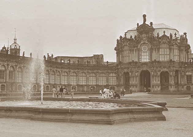 Zwinger #1