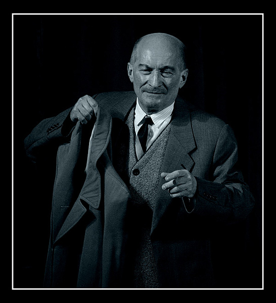 Genialny Wojciech Pszoniak w monodramie BELFER