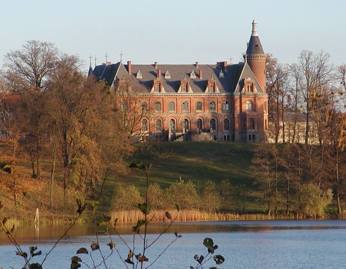 Zamek w Klecewie