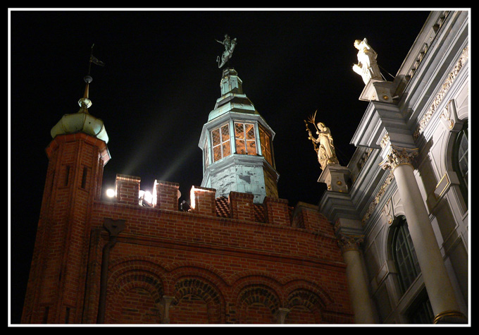 Gdańsk nocą