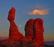 Moon On Balanced Rock