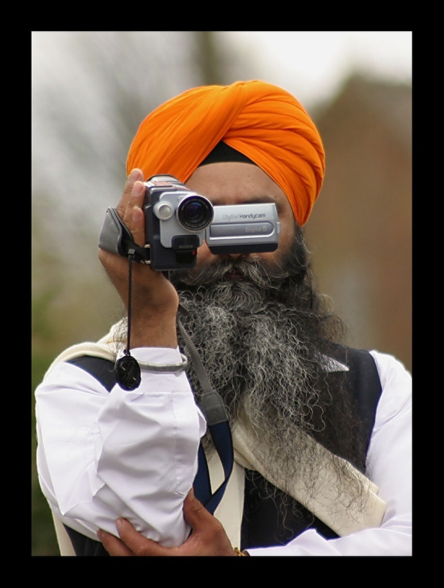 wielki brat patrzy (SIKH)