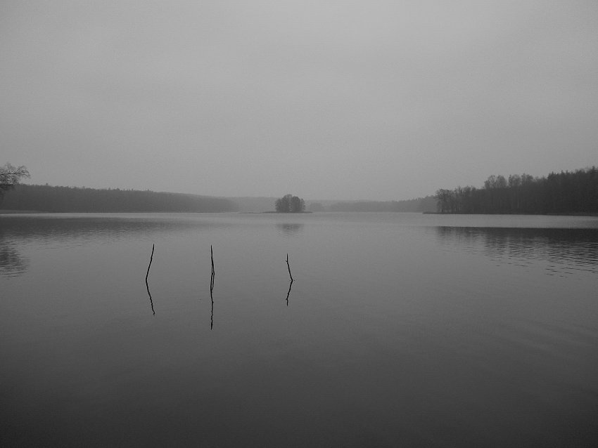 jezioro Pierzchalskie o świcie