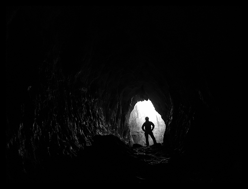 jaskiniowe black&white
