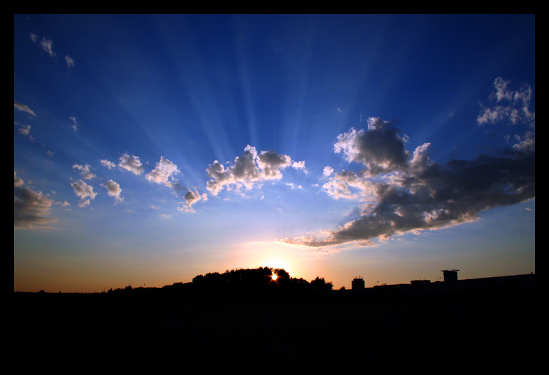 2006-08-19_19-22-45
