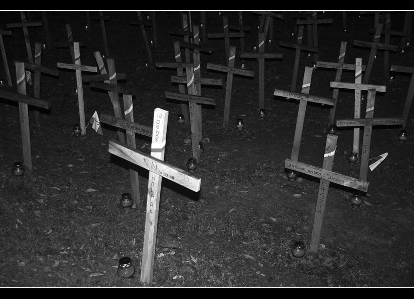 167. Wzgórze krzyży pamięci...