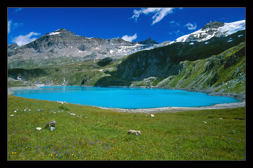 The Alps ..... Lago Goillet .....