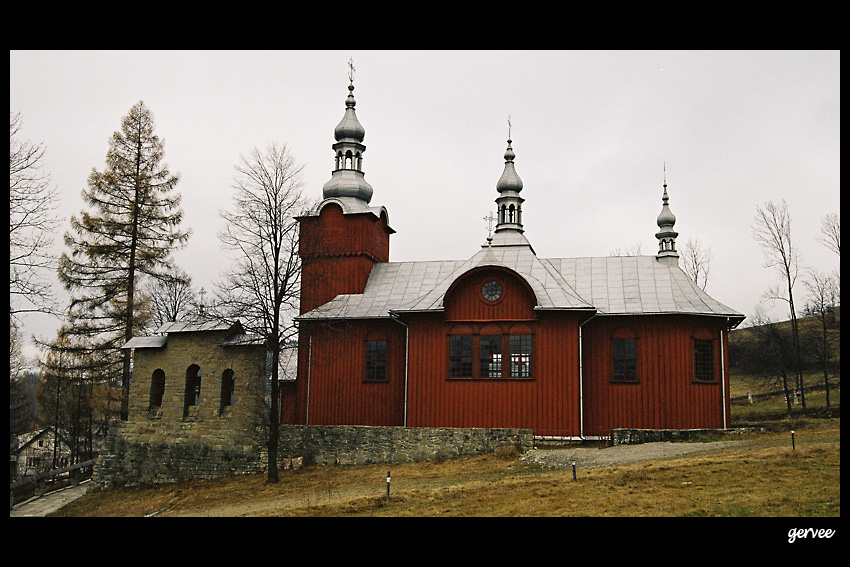 Cerkiew w Czyrnej w kolorze