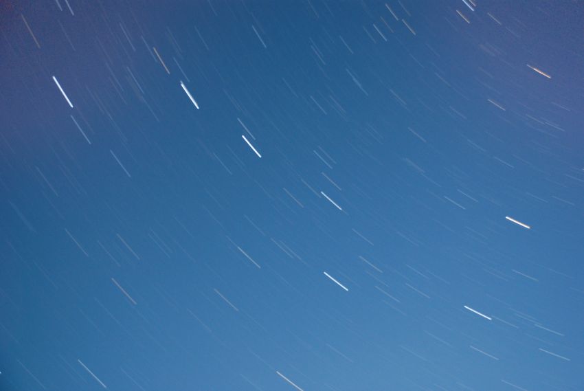 Duży wóz w nocy. W dzień go widac znacznie gorzej