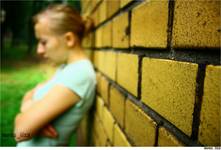 Ann_with_the_wall