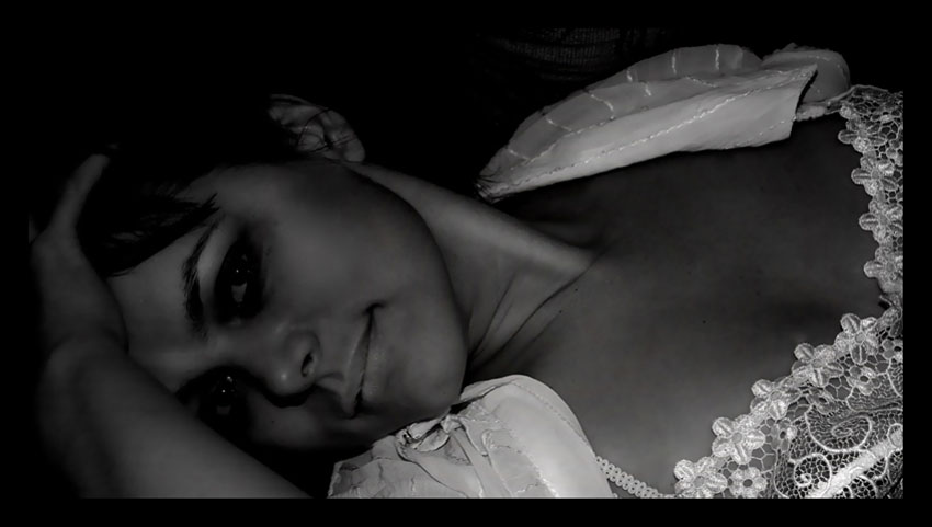B&W