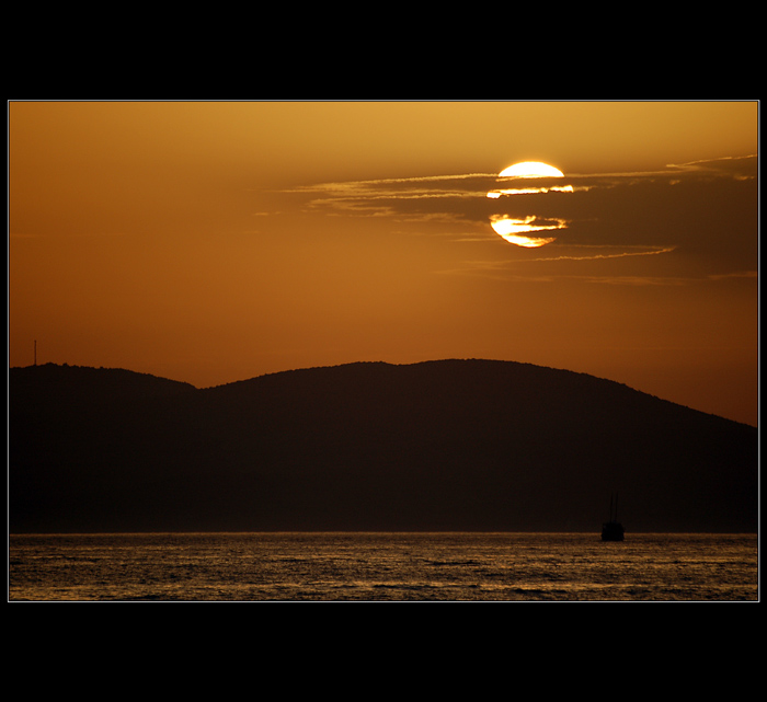 D50, 70-300 Sigma APO