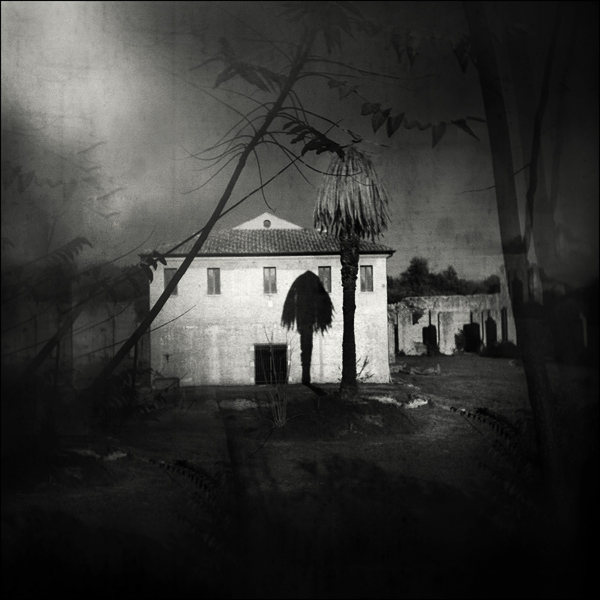 overshadow