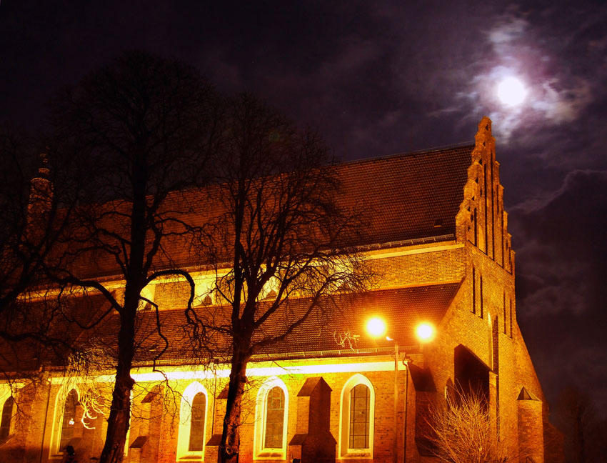 Niby zwykła noc