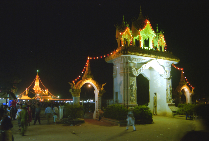 Laos, stolica by night