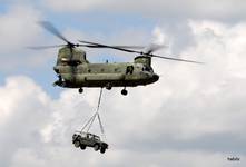 Boeing CH-47D Chinook ;)