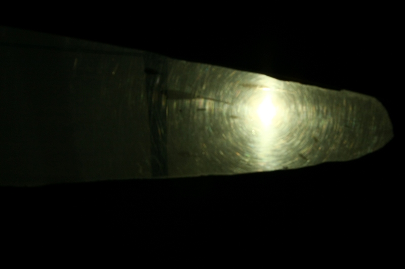 Słońce przez okno z jachtu