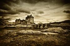 Eilean Donnáin ( Scottish Gaelic )