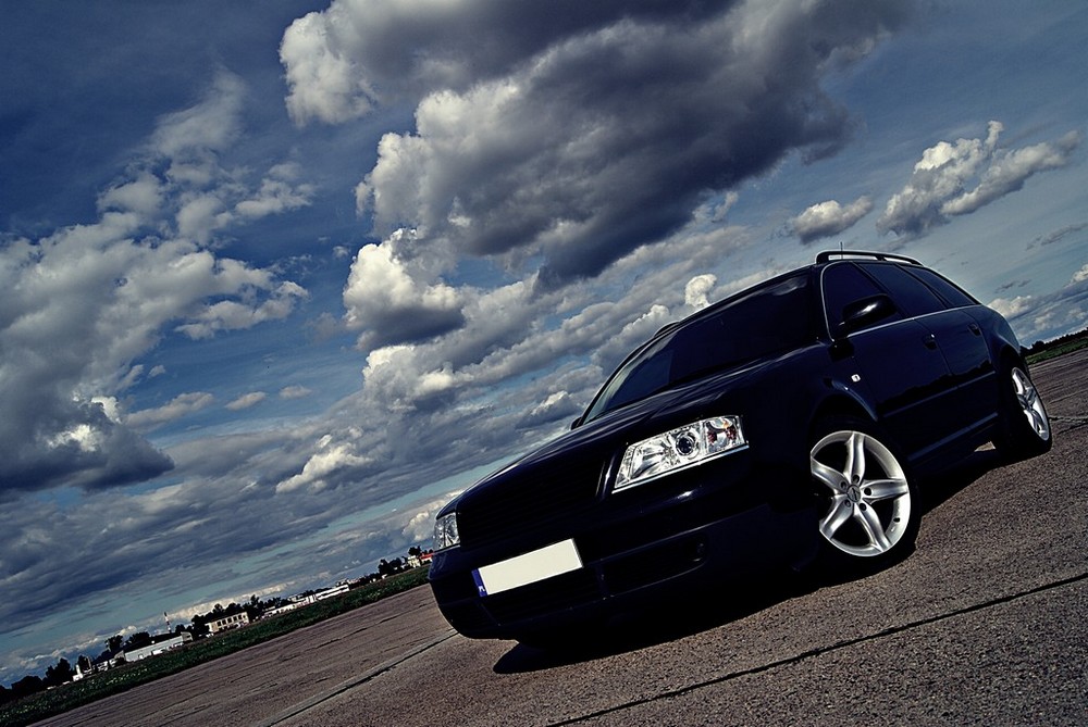 Audi_A6_Avant01