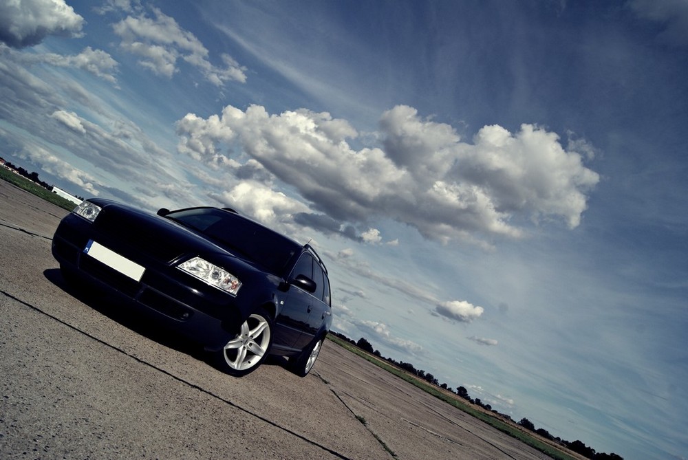 Audi_A6_Avant03