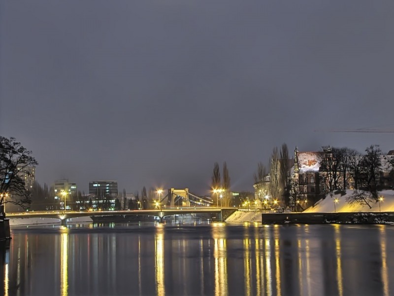 Most Pokoju zimą - Wrocław