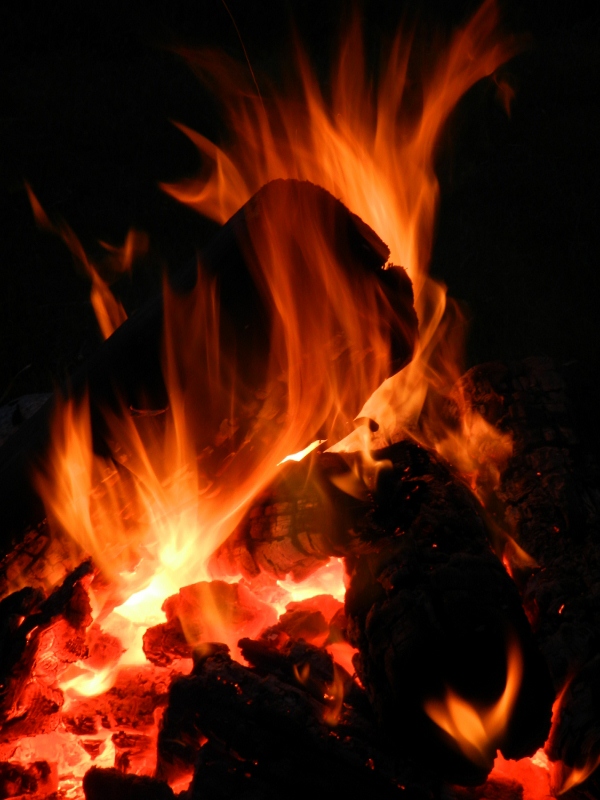 OGIEŃ