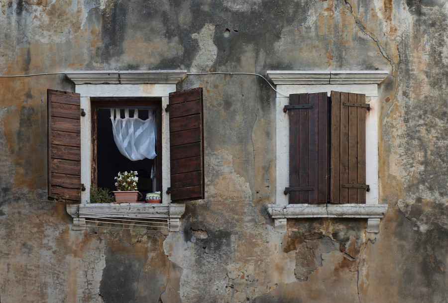 Marek W.