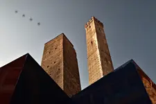miasto dwóch wież