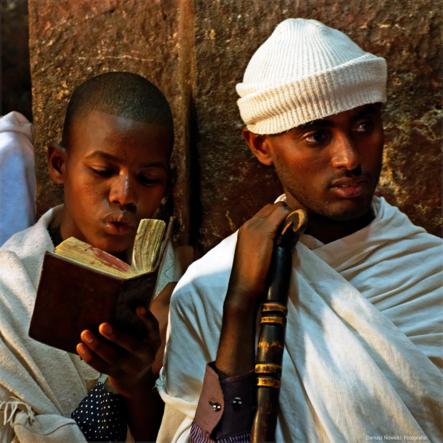 czytając święte księgi