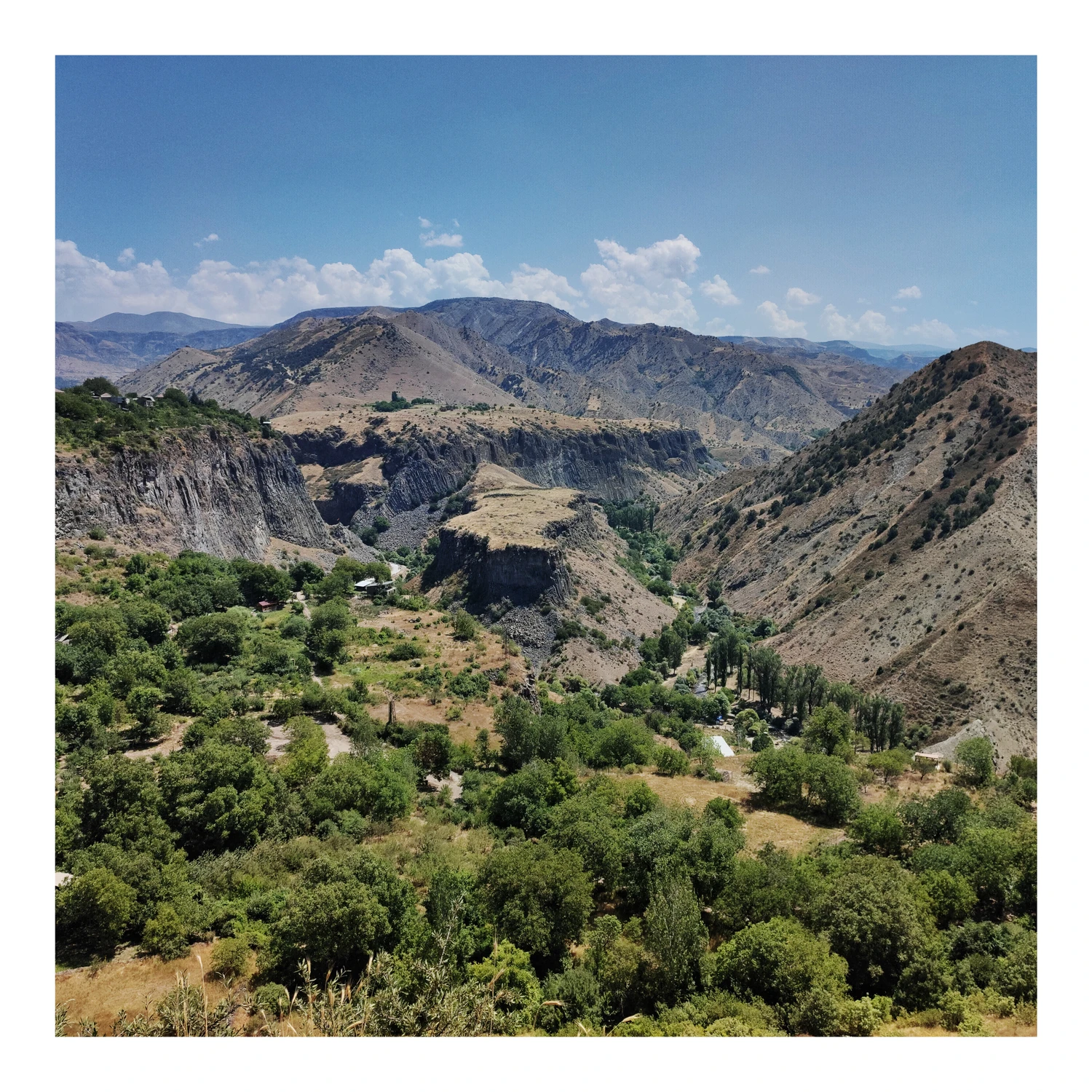 _20220727_Garni