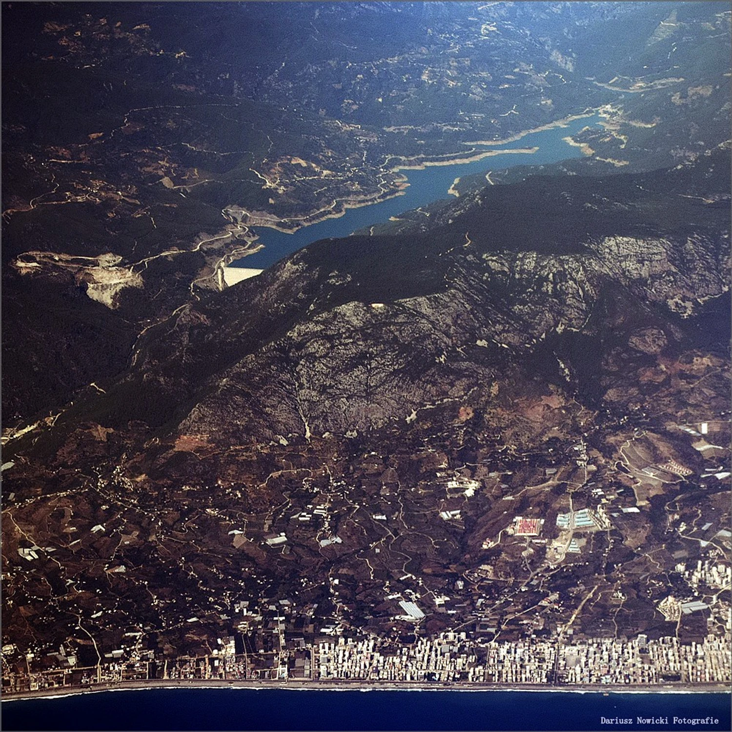 Nad Turcją.  Zapora Dim Dam.