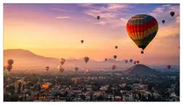 Piramida Słońca pod spodem